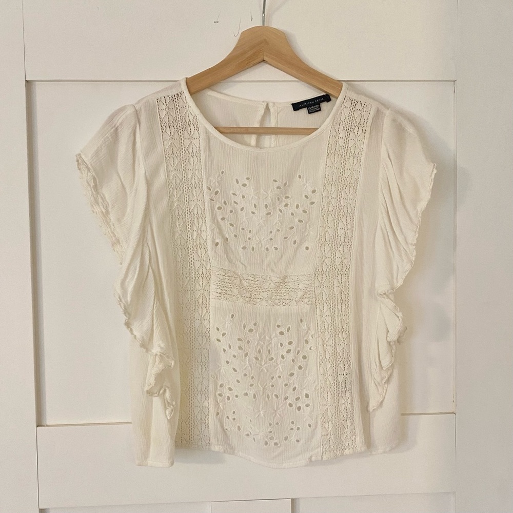 American Eagle flutter top